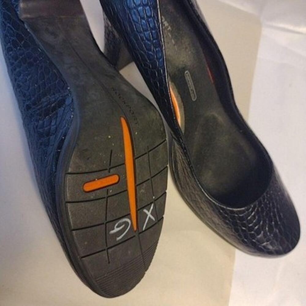 Rockport Shoes Womens Size 10.5 Black Croc Leather Round Toe Block Heel Pumps - Picture 9 of 9